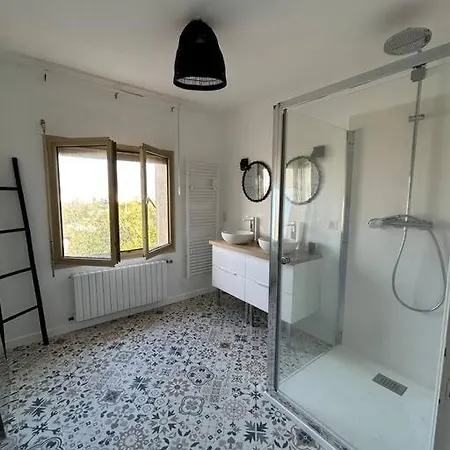 Ode A La Luxe Et Nature *
